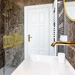 Апартаменты Waldschloss App 8